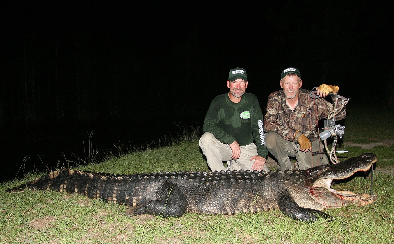 crocodile-bow-hunting